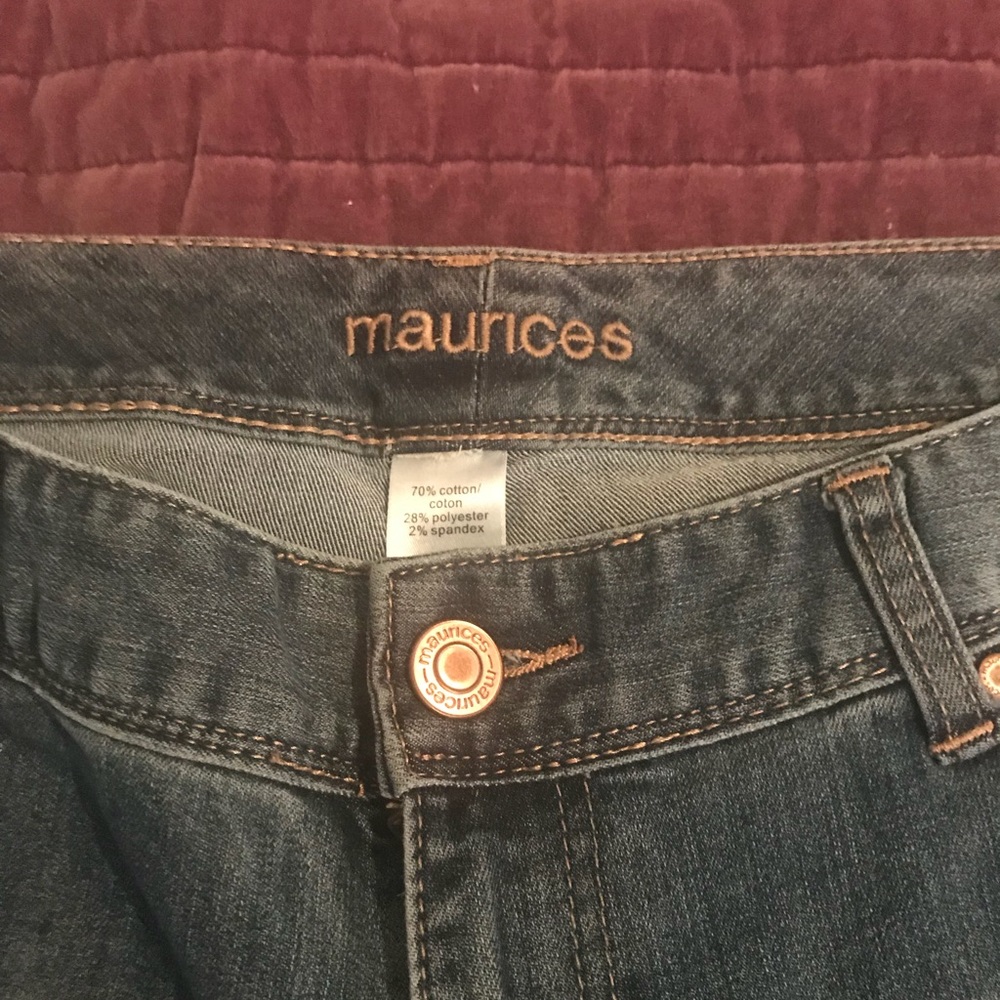 Jeans - Picture 2 of 3